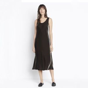 NWT Vince Velvet Scoop Neck Midi Dress